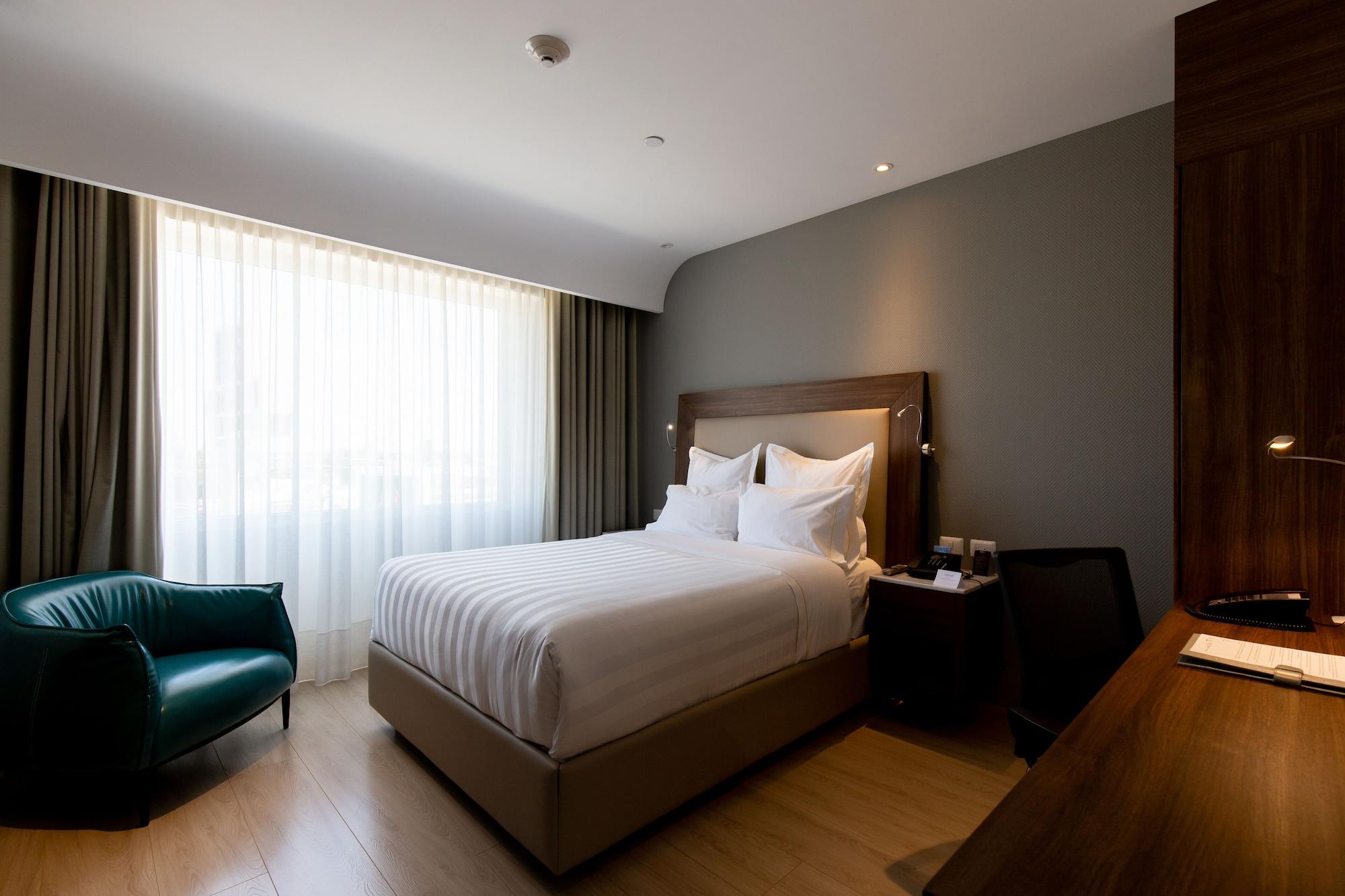 Hs Hotsson Hotel Irapuato Exteriör bild