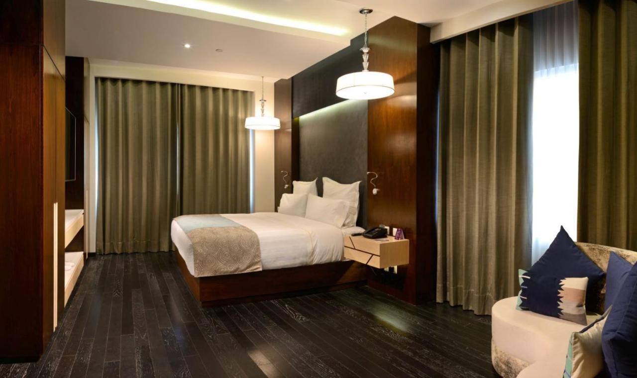 Hs Hotsson Hotel Irapuato Exteriör bild
