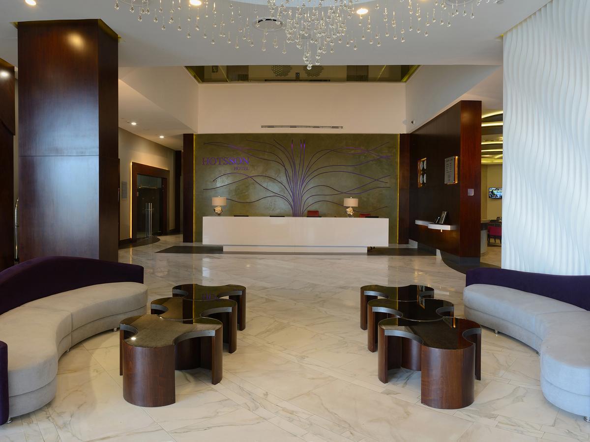 Hs Hotsson Hotel Irapuato Exteriör bild