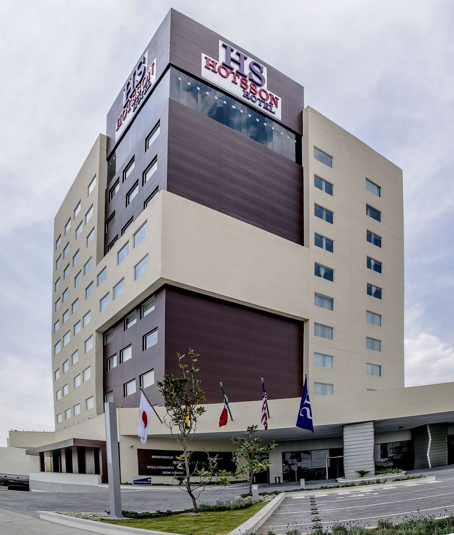 Hs Hotsson Hotel Irapuato Exteriör bild